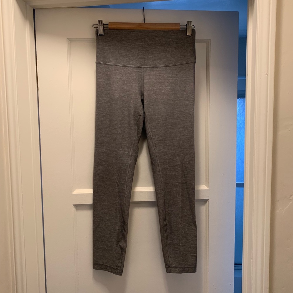 gray Lululemon leggings